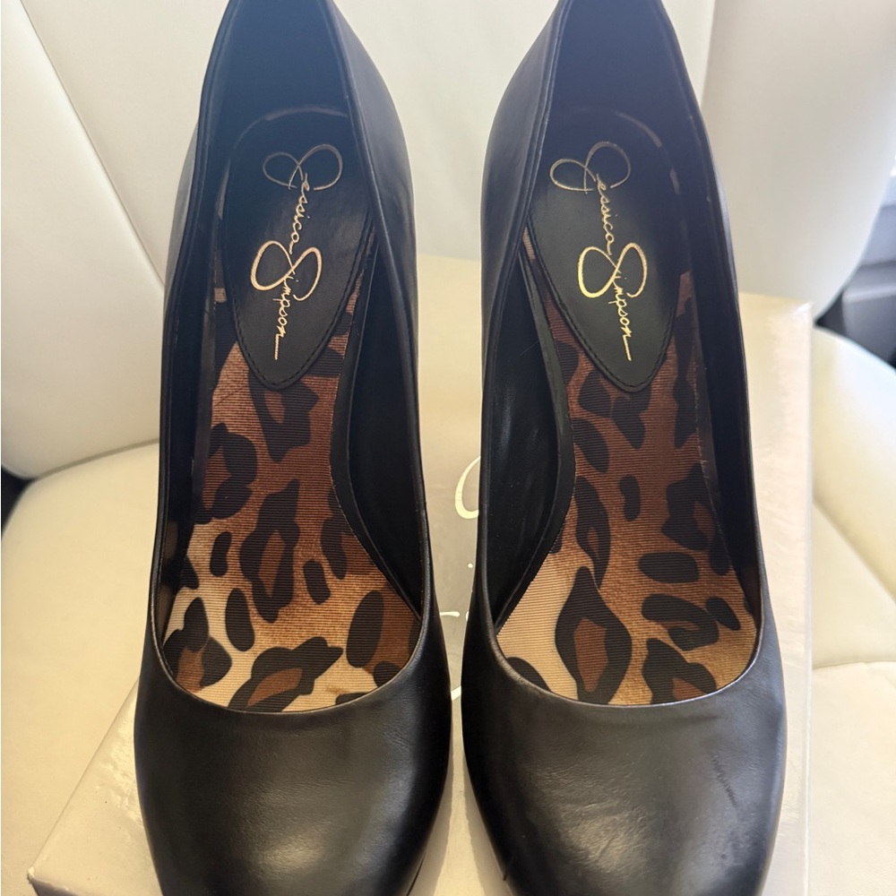 Jessica Simpson Black Women's Pumps